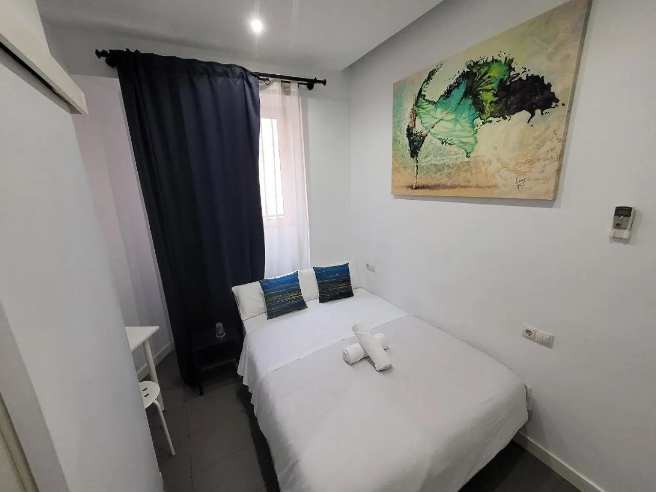 *** Guest house Ayz Frailes - Auto Check-In Property (Adults Only) Malaga Spain