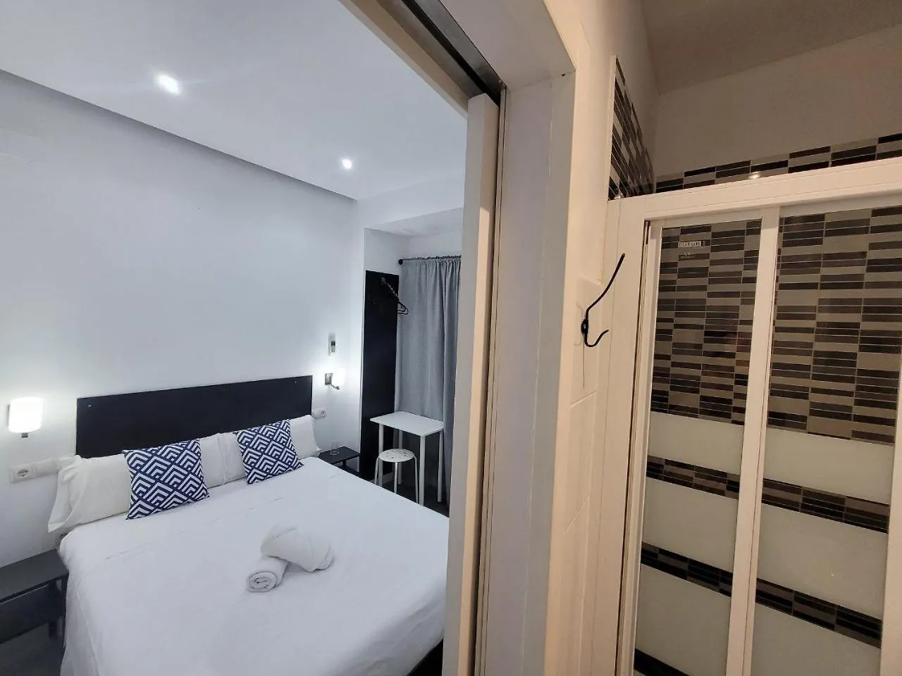 Ayz Frailes - Auto Check-In Property (Adults Only) Málaga
